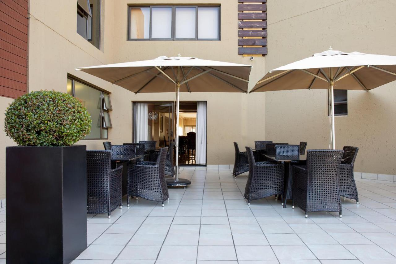 St Andrews Hotel And Spa Johannesburg Exterior photo