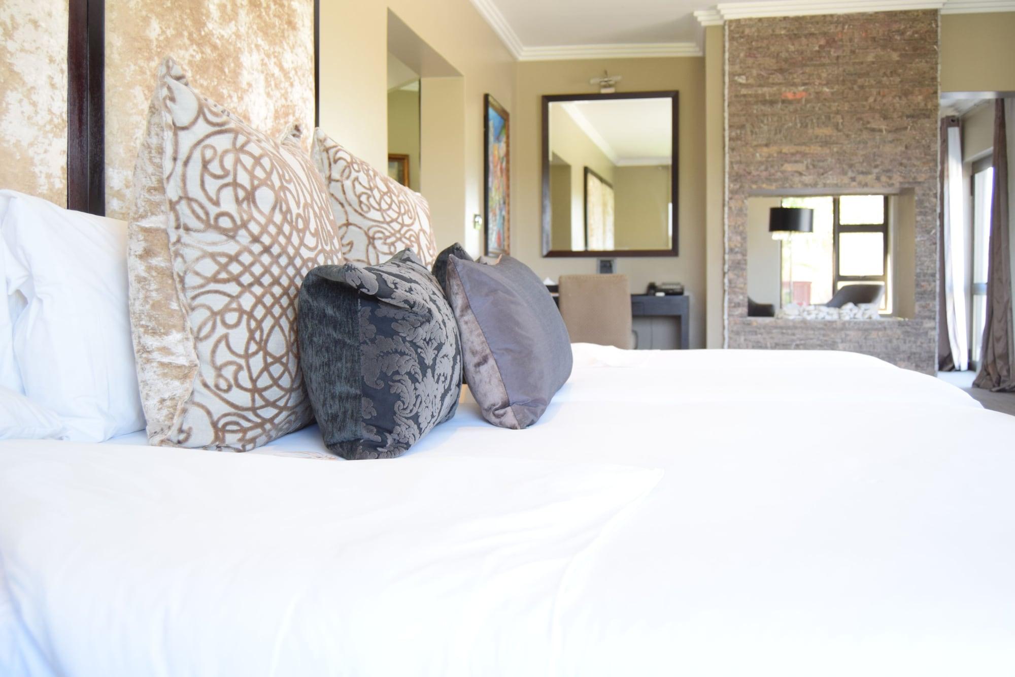 St Andrews Hotel And Spa Johannesburg Exterior photo