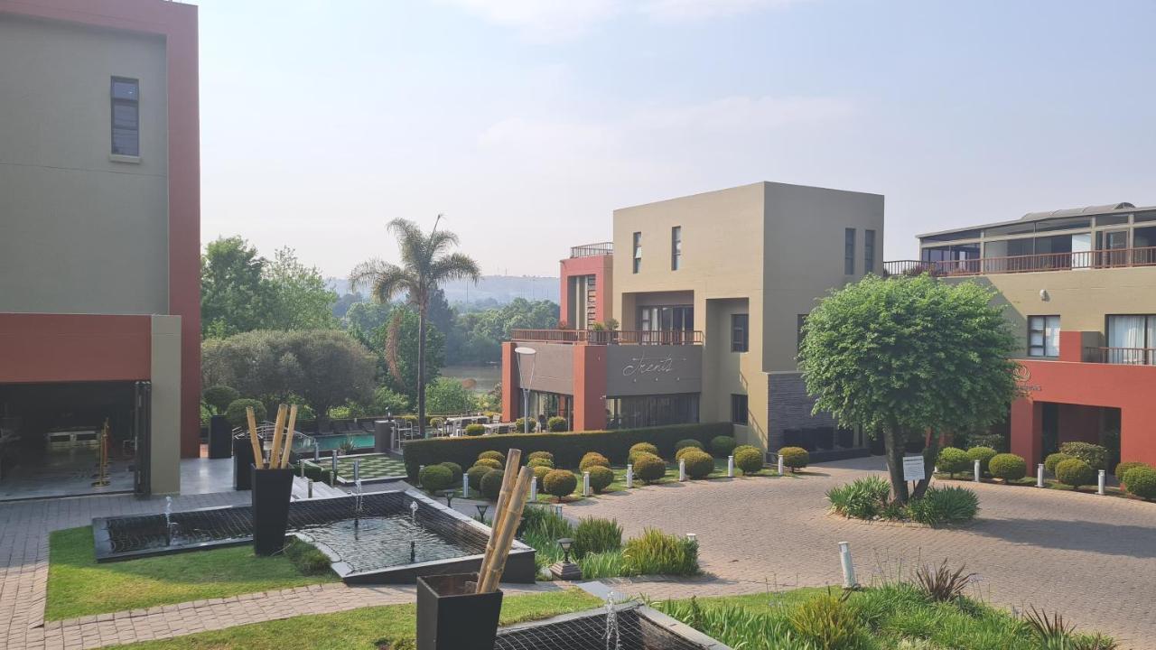 St Andrews Hotel And Spa Johannesburg Exterior photo